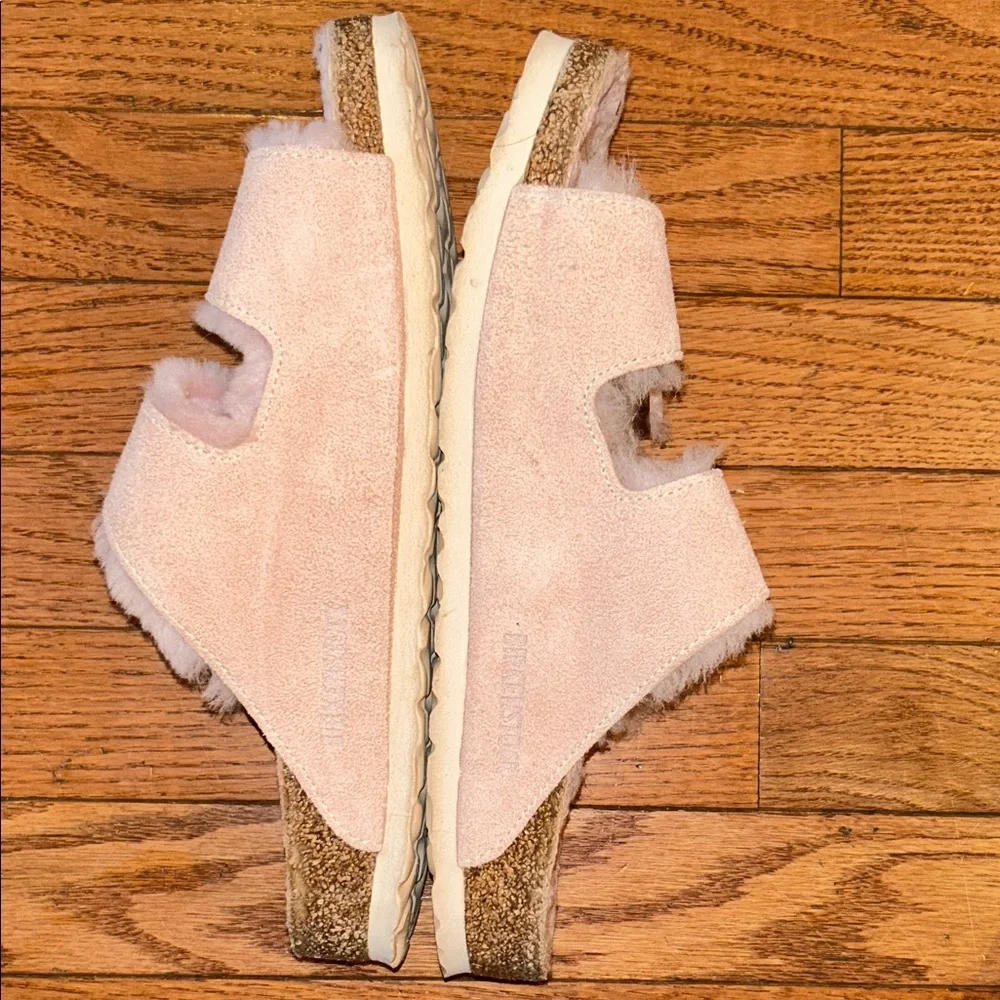 Birkenstock Womens Arizona Shearling Suede Sandals Light Rose EU40 US 9.5 Buckle - Picture 7 of 9